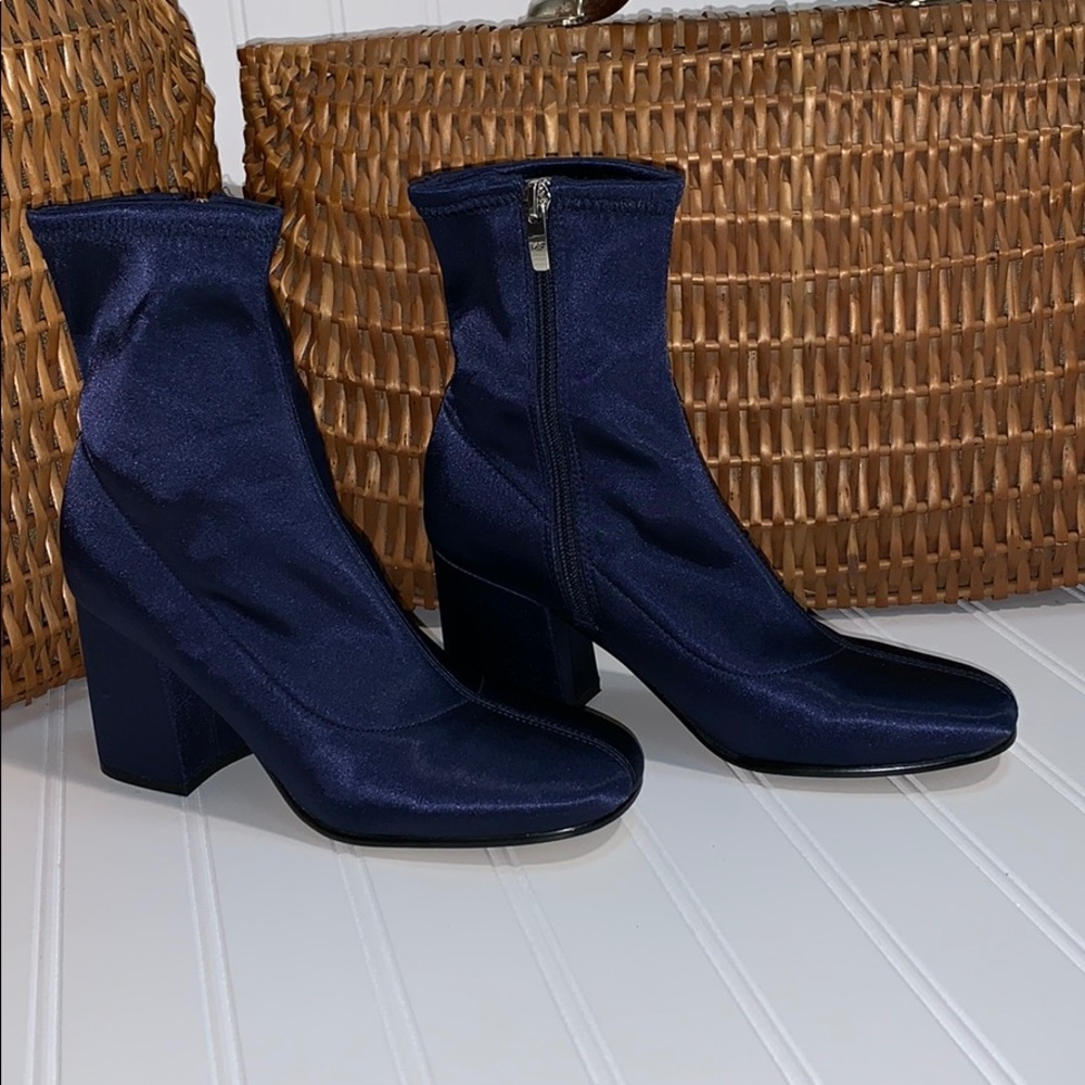 Marc Fisher Round Toe Block Heel Boots